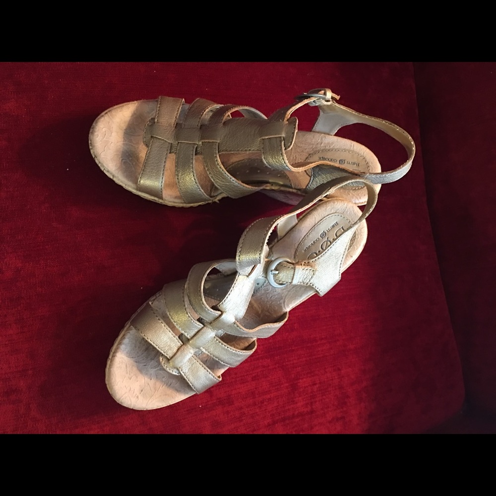 BOC cork platform sandals.